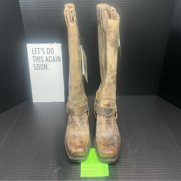 BRAND NEW FRYE CHOCOLATE DISTRESSED TALL HARNESS BOOT 5.5M PRICE FIRM - Picture 5 of 12